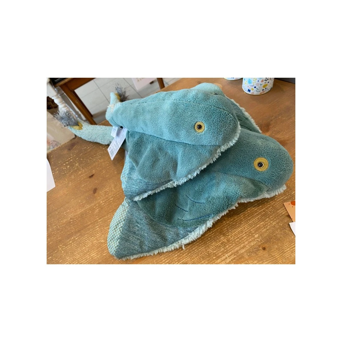 Peluche Grande Raie - Tout Autour Du Monde - Moulin Roty 8 Peluche Grande Raie - Tout Autour Du Monde - Moulin Roty – Image 6